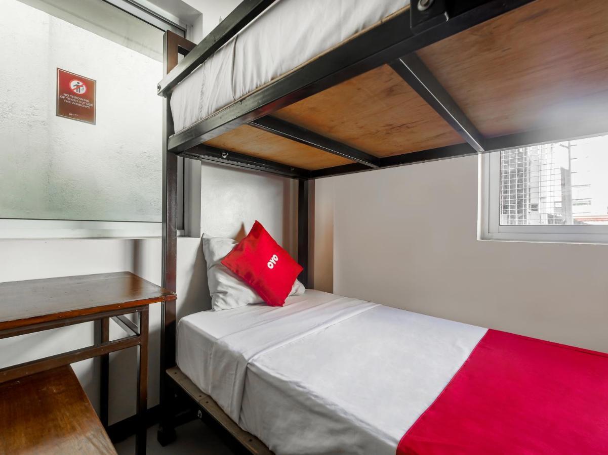 Oyo 842 City Smiles Apartelle San Juan  Luaran gambar